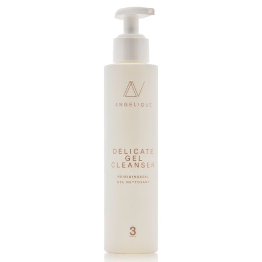 Delicate Gel Cleanser - Stap 3